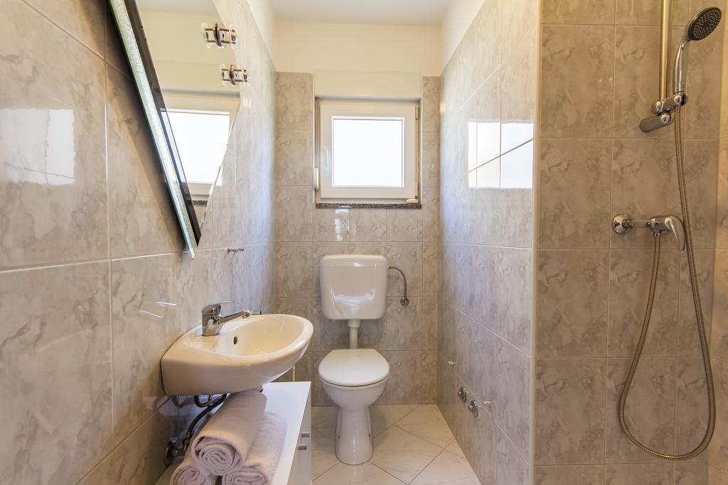 Apartments Alba Fažana Zewnętrze zdjęcie