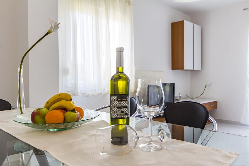 Apartments Alba Fažana Zewnętrze zdjęcie