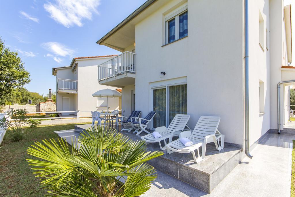 Apartments Alba Fažana Zewnętrze zdjęcie