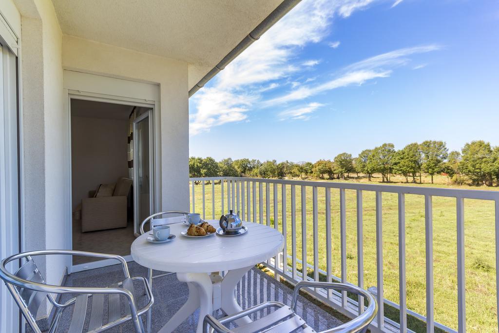 Apartments Alba Fažana Zewnętrze zdjęcie