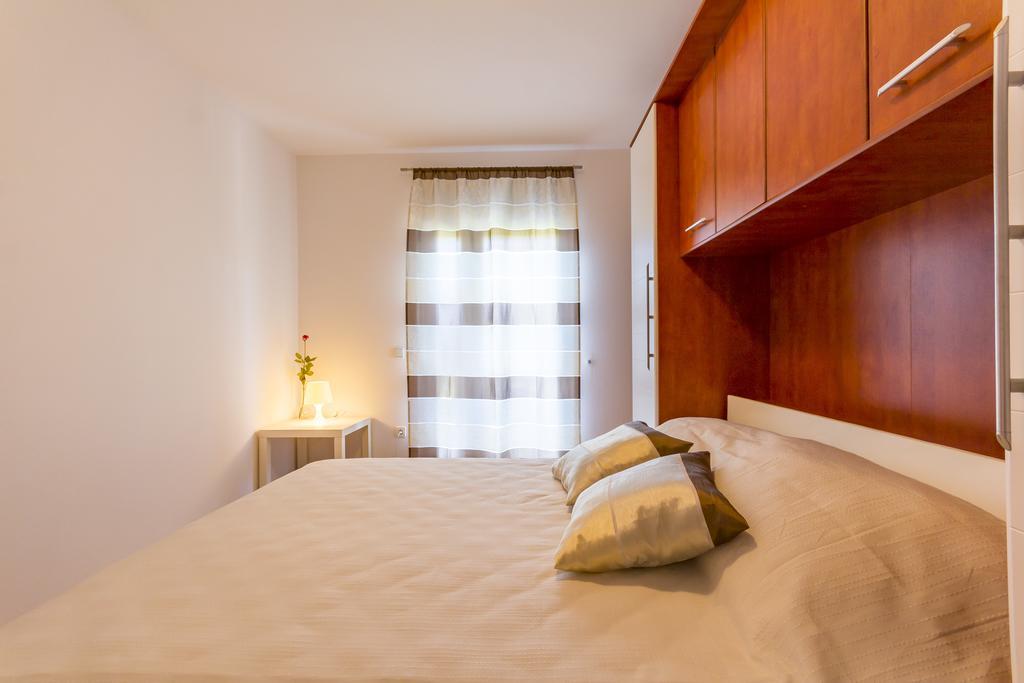 Apartments Alba Fažana Zewnętrze zdjęcie